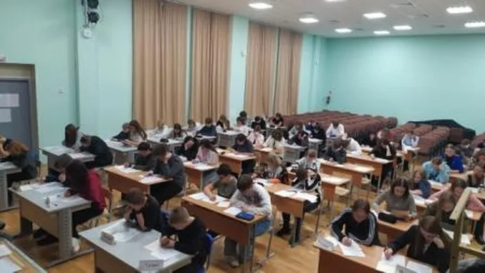 1KFb_Fd7iTrtvUzP9yMg7P4ChH5-RCsrsAyd4ikcvyYP8CxOXRuB4oE5cSYEnhxAFHxyCcueTi6W9mKq3yNVnOq6